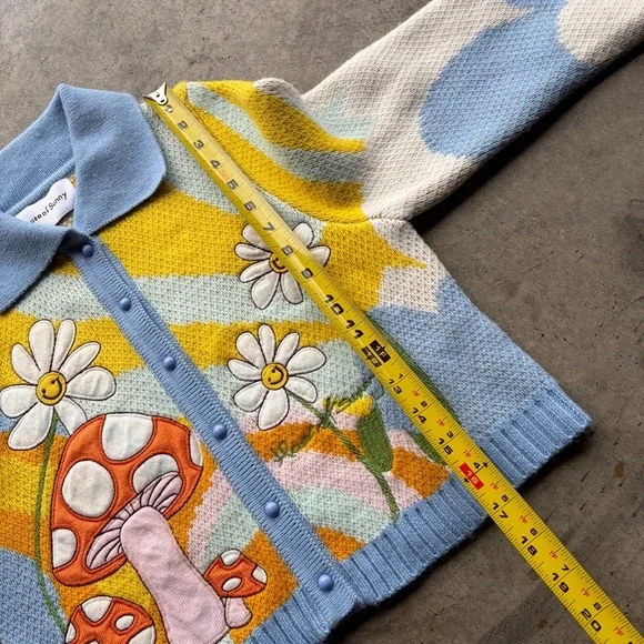 House of Sunny Cropped Cardigan Boho Hippie Festival
Daisy Mushrooms - Picture 7 of 8